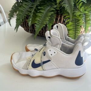 Nike HyperSet Volleyball Shoes 8.5 White Navy NO LACES EUC